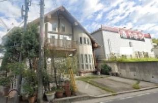自然な温かみを感じるデザイン住宅