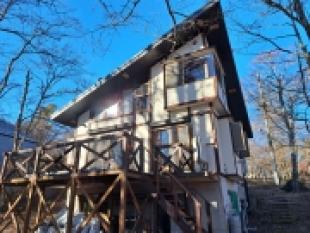 山中湖畔別荘地